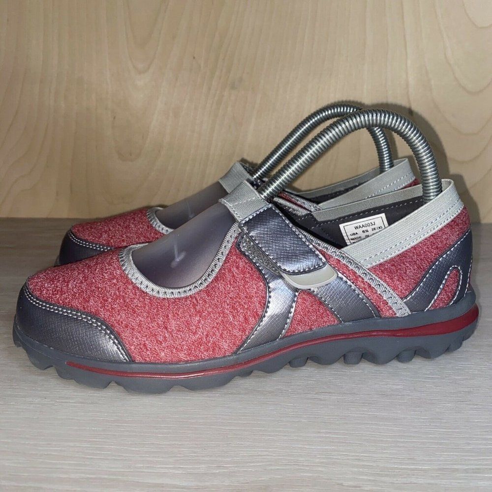 Propet Onalee‎ Red / Grey WAA003J Women's 6.5 (2E)